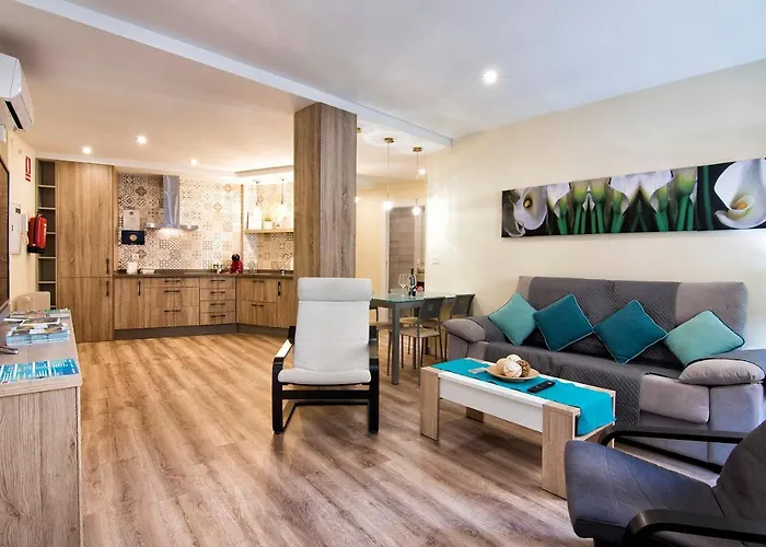 Tuguest Ganivet Apartment